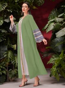 Al Najma Women's Modest Maxi Abaya Dress: Elegant Green Woven Fabric With Long Sleeves, Round Neck, And Ornate Tape Details,Robe - Green - View 4