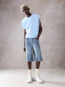 SUMWON Camiseta de tirantes holgada de estilo urbano con estampado de caligrafía manual, ajuste suelto, sin mangas, de verano, de moda casual de calle, minimalista, con borde crudo para entrenamiento. - Celeste - Ver 4