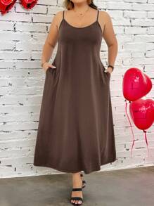 SHEIN CURVE+ 超大码基本款黑色细肩带连衣裙，春夏 - 咖啡棕 - 查看 7