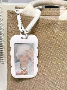 1/2 件带挂绳的纯色卡片套，适合学校学生、办公室返校使用的简易多用途卡片夹 - 彩色 - 查看 3