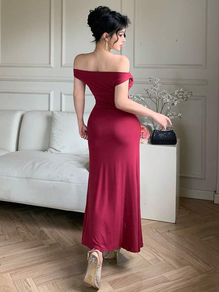 Women's Solid Color Oblique Collar Asymmetric Sleeveless Midi Dress Red Women Dresses,New Year