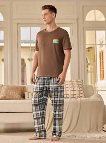 Manfinity Underwear&Sleepwear Basics Conjunto casual en casa de camiseta de cuello redondo de manga corta y pantalón a cuadros para hombre