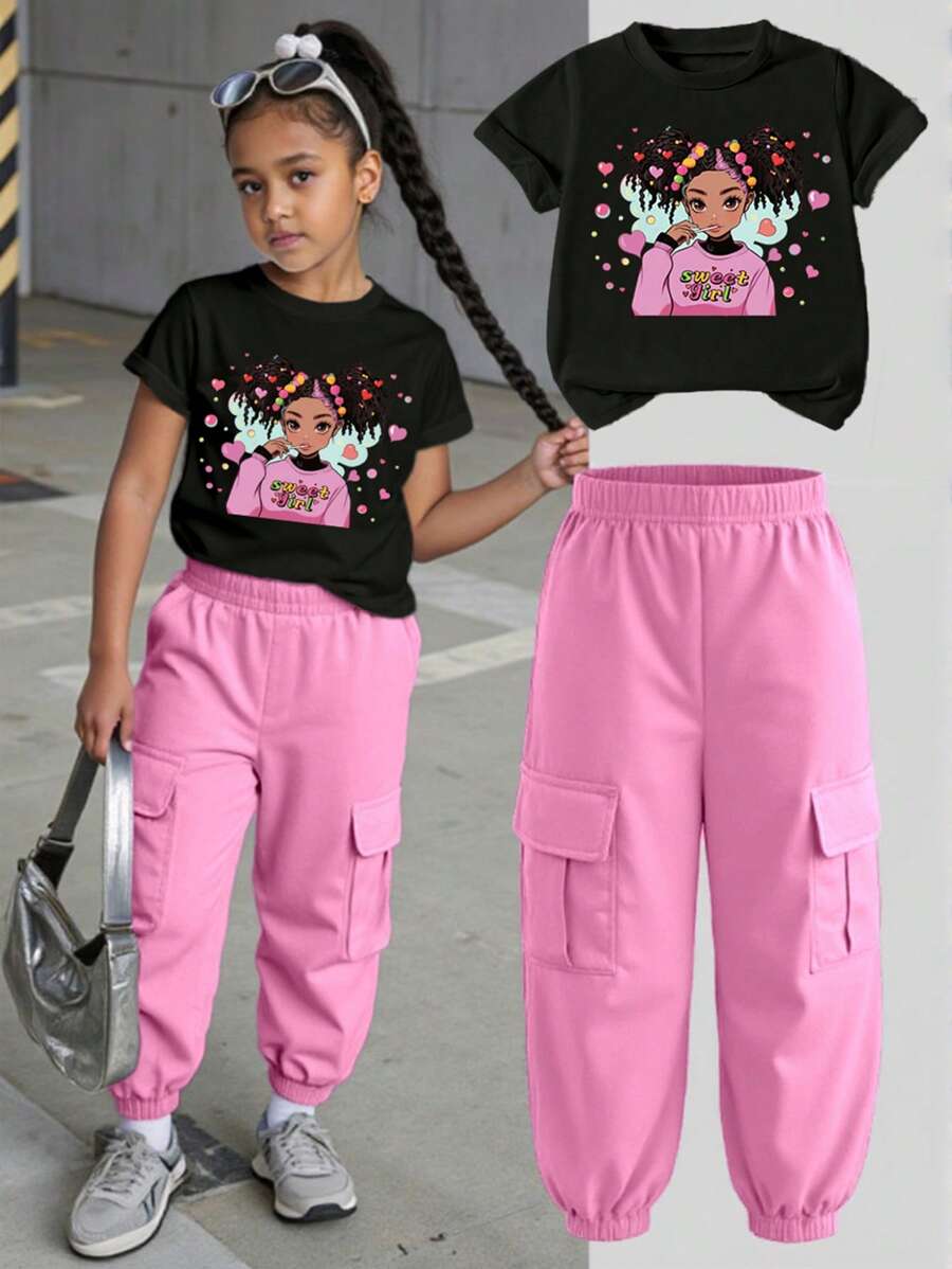 SHEIN Bộ 2 áo thun cổ tròn tay ngắn họa tiết tối giản thường ngày cho bé gái và quần túi hộp, phù hợp cho mùa hè - màu đen - Xem 1