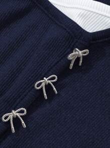 DAZY 女式拼色长袖二合一斜襟圆领蝴蝶印花 T 恤，秋季服装 - 藏蓝色 - 查看 5