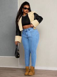 SHEIN SXY Jeans in denim elasticizzato con design a spacchi simmetrici per taglie comode