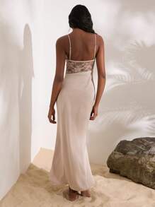 Opulessa Elegant Solid Color V-Neck Splicing Lace Backless Cami Maxi Dress - Champagne - View 2