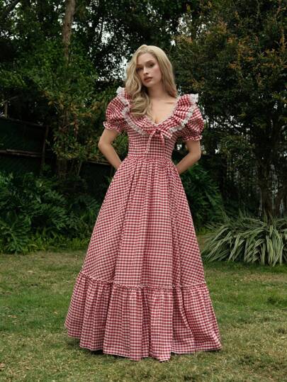 SHEIN X Hannahelzahed SHEIN MOD 格纹印花泡泡袖荷叶边下摆连衣裙