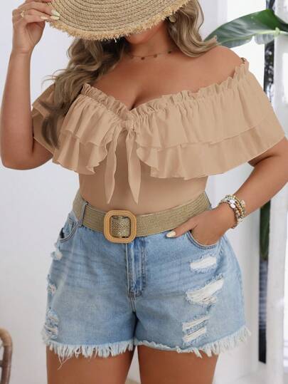 SHEIN VCAY Camiseta ajustada con hombros descubiertos y recorte de volantes para mujer de talla grande, para vacaciones