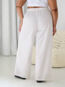 SHEIN EZwear Plus Size Lightweight White Striped Casual Suit Pants, Summer - White - View 3