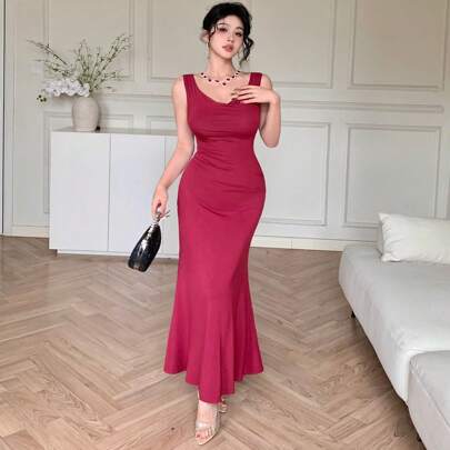 여성용 솔리드 컬러 비스듬한 카라 비대칭 민소매 미디 드레스