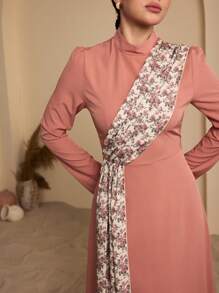 Seusyu 立领印花丝带束腰喇叭下摆阿拉伯风格女式连衣裙，端庄 - 粉色 - 查看 3