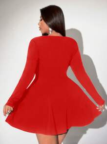 Viva Relle 大码女式性感深 V 领镂空露背 A 字型泡泡袖纯色时尚百搭短款连衣裙 - 紅色 - 查看 2