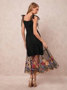 SHEIN Clasi 女士优雅花卉刺绣无袖 A 字系带连衣裙 - 彩色 - 查看 5