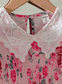 SHEIN Elladie kids 女孩青少年白色蕾丝领短袖花朵印花收腰荷叶边下摆连衣裙 - 彩色 - 查看 5