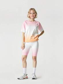 SHEIN 2pcs/Set Tween Girls Knitted Top And Shorts Set, Gradient Print Round Neck, Loose And Comfortable, Suitable For Sports, Casual Outings, Elegant City, Student College Style