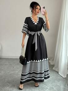 Chiquease 女士 V 领短袖印花 A 字裙，波西米亚风格，休闲，海滩，定制印花，适合日常穿着 - 黑色 - 查看 2