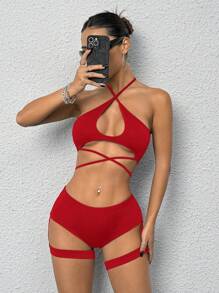 SHEIN ICON 交叉领镂空露背短款上衣和超低腰棋盘短裤 2 件套女士 - 紅色 - 查看 3