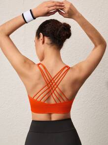CourtClass 女士无缝交叉后背运动胸罩 - 紅色 - 查看 2