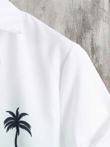 Manfinity Chillmode 2pcs Men's Palm Tree Print Short Sleeve Shirt And Shorts Beach Vacation Casual Set Men Clothes Set Summer - Mint Green - View 5