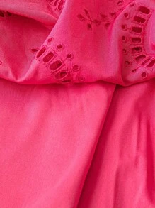 SHEIN LUNE 大码女式海滩度假裹身前带镂空钩针刺绣腰部修身设计连衣裙 - 玫紅色 - 查看 7