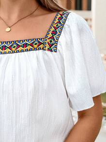 SHEIN LUNE Plus Size Women Square Neck Embroidery Tape Flowy Sleeve Retro Print Trim Blouse Top Cowgirl Summer For Graduation Spring Easter Vacation Bohemia - White - View 1