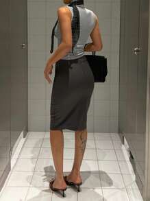 DAZY Áo ba lỗ không tay bó sát cổ cao cho nữ - Màu Xám nhạt - View 3