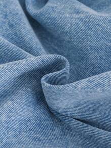 SHEIN 青少年男孩时尚休闲Y2K浅蓝色牛仔工装口袋宽松牛仔短裤，适合青少年男孩日常穿着，柔软舒适，也适合青少年男孩春夏穿着。