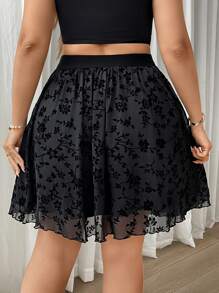 SHEIN Privé Váy mini xòe in hoa cạp chun cỡ lớn, thoải mái, giản dị, thanh lịch, mặc đi biển ngày lễ, vải co giãn, thích hợp để đi làm, mùa xuân/hè - màu đen - Xem 2