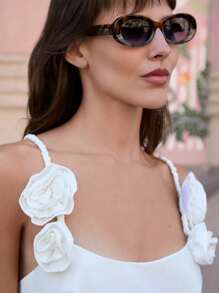 Nöista 浪漫亚麻上衣，带有 3D 花朵、露背、蝴蝶结和褶皱肩带。非常适合夏季、春季、复活节或新娘场合。白色花卉印花。 - 米色 - 查看 3
