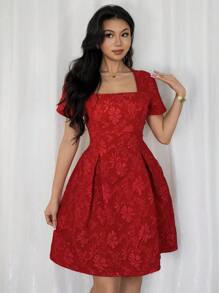 Rafferiza 女士优雅方领提花腰部褶皱短袖 A 字迷你连衣裙 - 紅色 - 查看 6