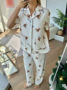 SHEIN 少女少女简约可爱熊与字母印花 Polo 领短袖前口袋衬衫配直腿裤 2 件套睡衣套装，舒适居家度假休闲短袖印花睡衣套装 - 米色 - 查看 5