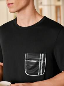 Shein Underwear&Sleepwear Basics Conjunto de camiseta de cuello redondo de manga corta y pantalón corto casual para hombres, minimalista y de moda, adecuado para el verano