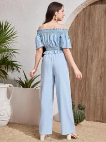 SHEIN Conjunto de 2 piezas para adolescentes con top hombros descubiertos tejido a cuadros y pantalones con cintura elástica - Azul y blanco - Ver 2