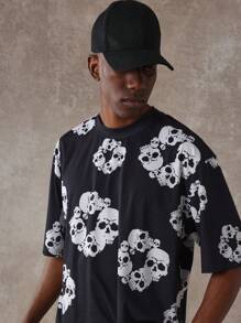 SUMWON Oversized T-Shirt mit Totenkopf-Muster, Gothic Alternative Fashion, kurze Ärmel, Rundhalsausschnitt, lässiger Streetwear-Stil, Halloween-Festival-Party, urbaner Grunge-Stil, Unisex-Oberteil