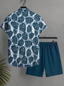 Manfinity KASUA Conjunto de 2 piezas con camisa de manga corta con estampado tropical y pantalones cortos con lazo para vacaciones en la playa - Conjunto vacacional para hombres, ropa de playa hawaiana