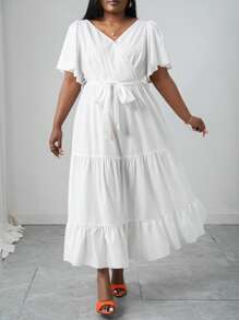 Slaydiva A 字型大码女式中长连衣裙，交叉 V 领，分层荷叶边设计，优雅白色编织休闲连衣裙，适合 2025 年春夏