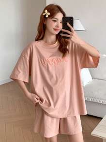 DAZY Conjunto de pijama de mujer con camiseta holgada de unicolor con patrón bordado de letras y pantalones cortos relajados