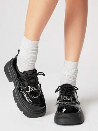 Grunge Punk Zapatos de estilo gótico europeo y americano, recubierto Maria con remaches negros de metal y cordones, Plataforma con suela gruesa, Tipo Oxford para mujeres