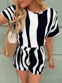 SHEIN LUNE 2pcs Women Casual Suit: Abstract Geometric Line Pattern Cinched Waist Short Top & Shorts, Fashionable For Commuting, Holiday