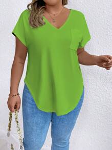 SHEIN LUNE Plus Size Women V-Neck Short Sleeve Pocket Casual T-Shirt, Solid Color - Green - View 1