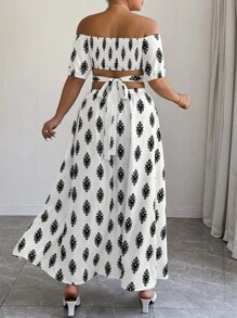 Celure 大码露肩纯色图腾印花连衣裙 - 黑與白 - 查看 2