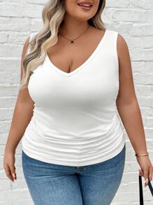 SHEIN CURVE+ Casual Minimalist Camisole V-Neck Top Plus Size Black And White Two Pieces Top Set Suitable For Summer, Two Pieces Black And White Top Set - Black and White - View 5