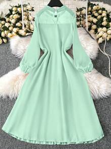 DreamSkyne Romantic Date  Plus Size Women New Year Solid Color Round Neck Lantern Sleeve Pleated Dress - Green - View 2