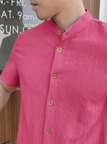Manfinity VCAY Men's Casual Seersucker Boxy Regular Shoulder Short Sleeve Shirt, Suitable For Everyday Wear - Watermelon Pink - View 5