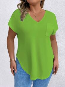 SHEIN LUNE Plus Size Women V-Neck Short Sleeve Pocket Casual T-Shirt, Solid Color - Green - View 3