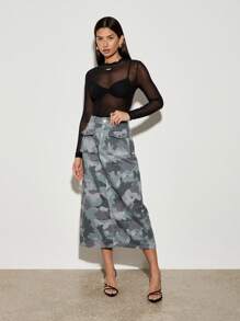 AiiRZ Cargo Style Camouflage Print Denim Maxi Skirt With Utility Pockets Military Streetwear High Waist A-Line Long Skirt Autumn Winter Fashion
