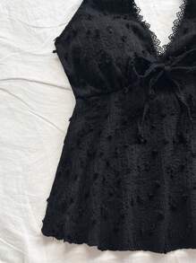 Soleia 女士节日针织波尔卡圆点纹理吊带前 V 领褶皱 A 字形吊带背心上衣，适合派对、约会、情人节、下午茶 - 黑色 - 查看 5