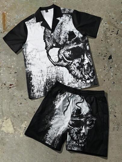 Manfinity Roghcode Conjunto de 2 piezas de camisa de manga corta con estampado y pantalón corto de una sola hilera para hombre