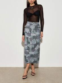 AiiRZ Cargo Style Camouflage Print Denim Maxi Skirt With Utility Pockets Military Streetwear High Waist A-Line Long Skirt Autumn Winter Fashion