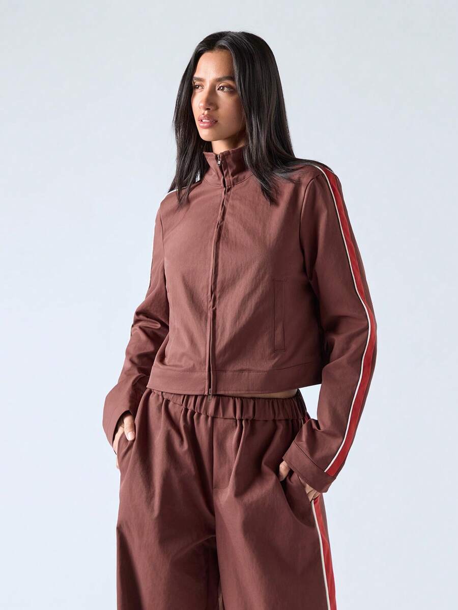 LYSMO 2025 New Arrival Summer Jacket With Side Stripes, Outdoor Sports, Minimalist Casual - Burgundy - View 1